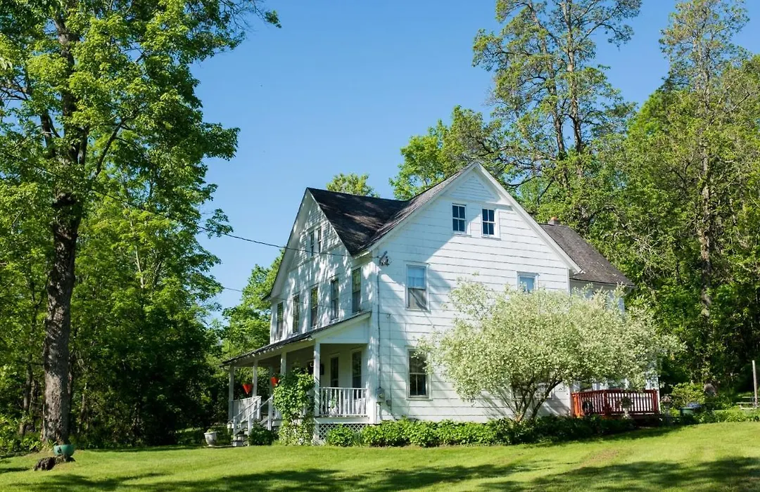 Arbor Bed & Breakfast-1